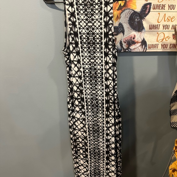 Mossimo dress - Picture 3 of 4